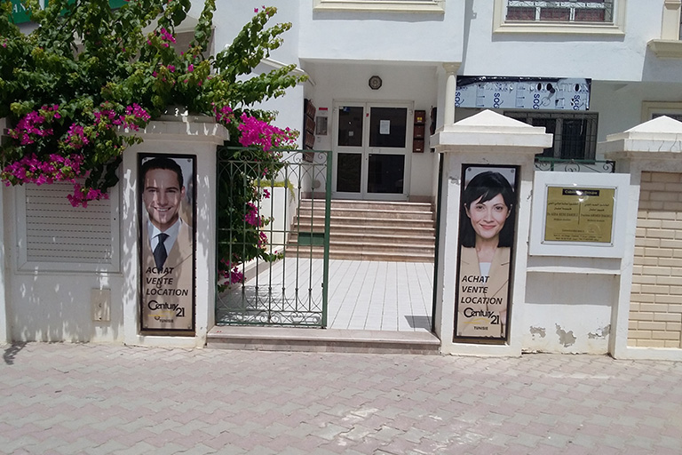 Panneaux publicitaires Century21