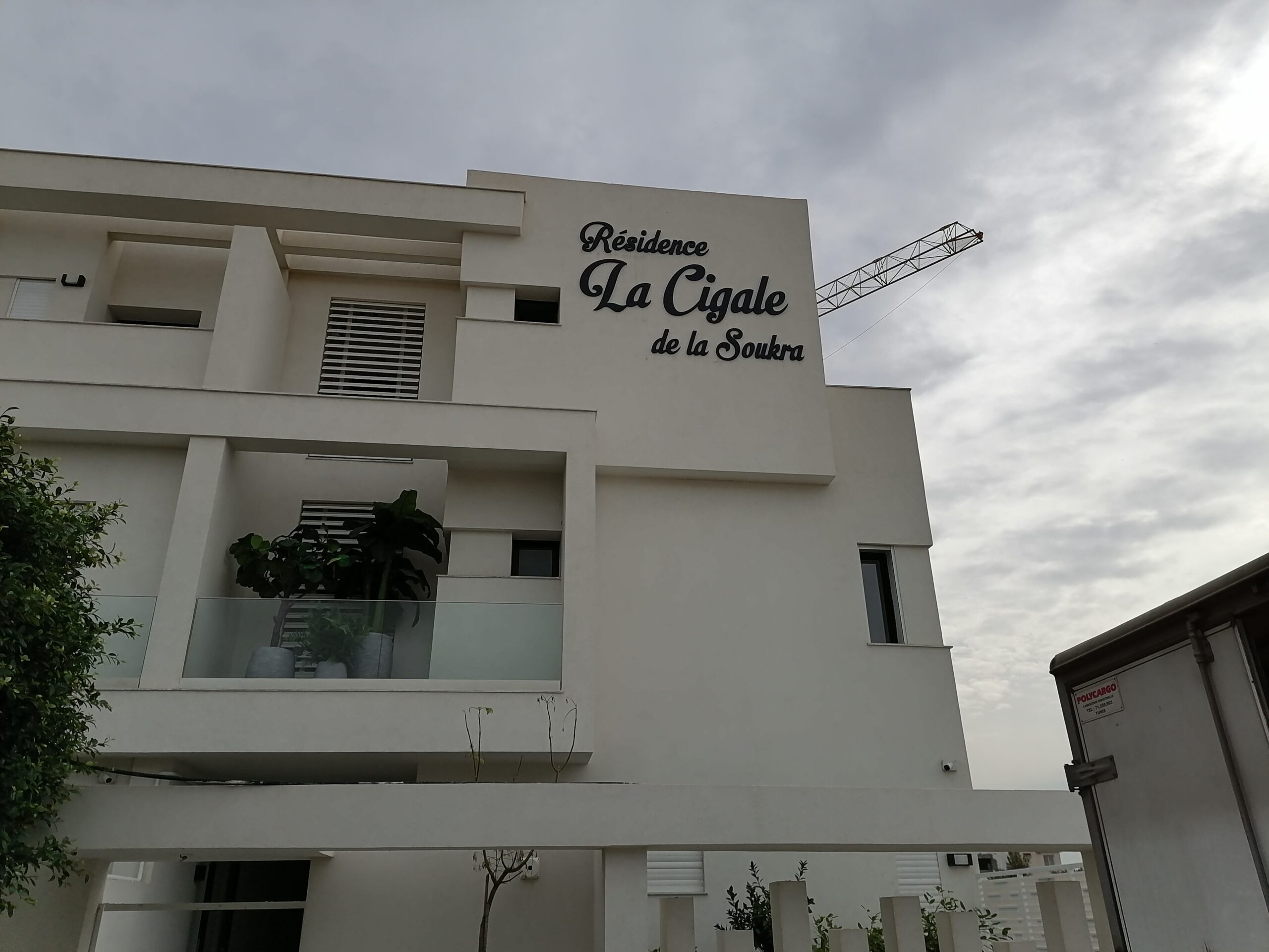 Enseigne non lumineuse en Lettres découpées – Résidence la cigale